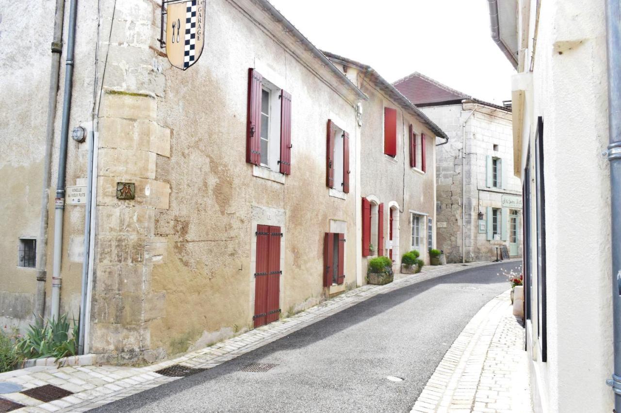 La Maison Du Tourniquet Aubeterre-sur-Dronne Dış mekan fotoğraf