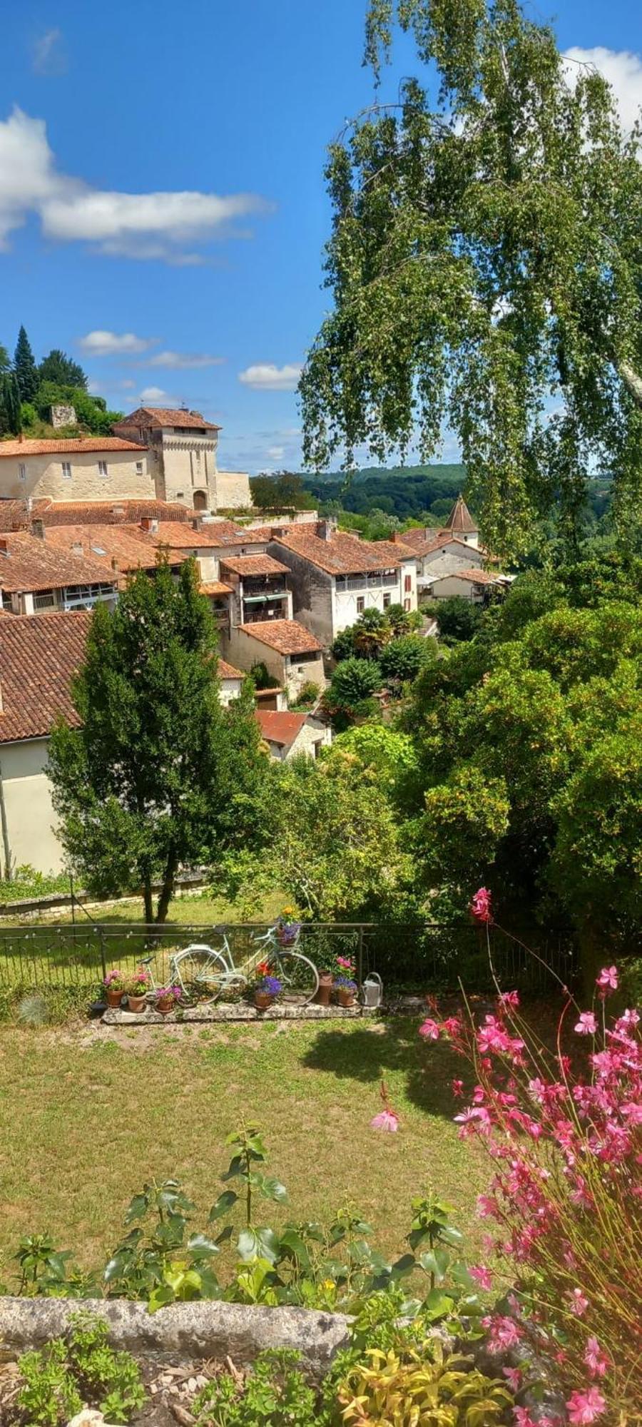 La Maison Du Tourniquet Aubeterre-sur-Dronne Dış mekan fotoğraf